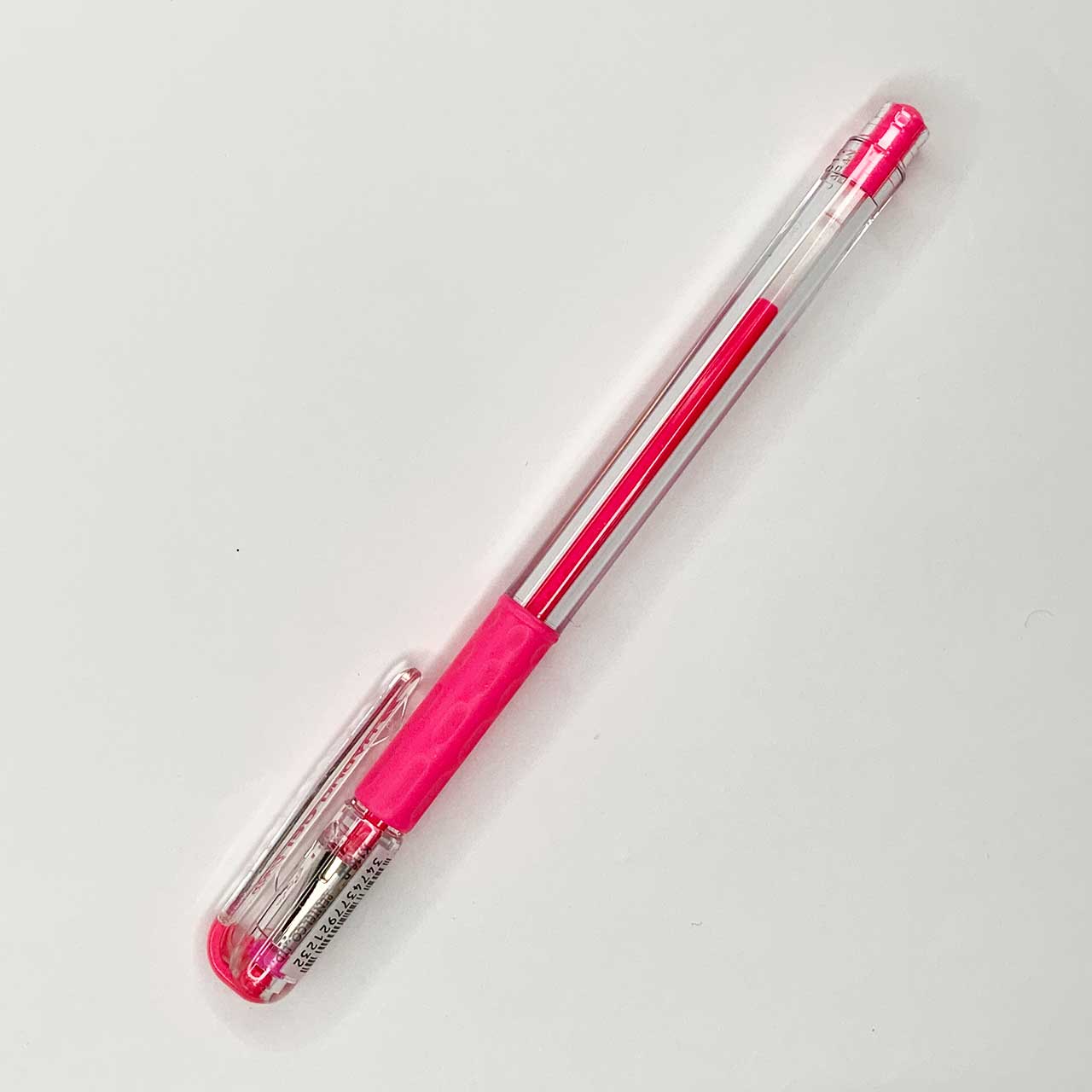 Hybrid Gel Grip - HGG ぺんてる ハイブリッド ゲルグリップ